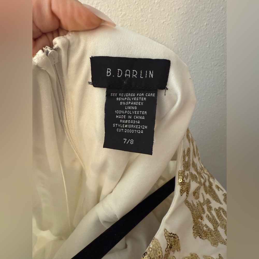 B.DARLIN GOLD SEQUIN DRESS 7/8 - Picture 5 of 5